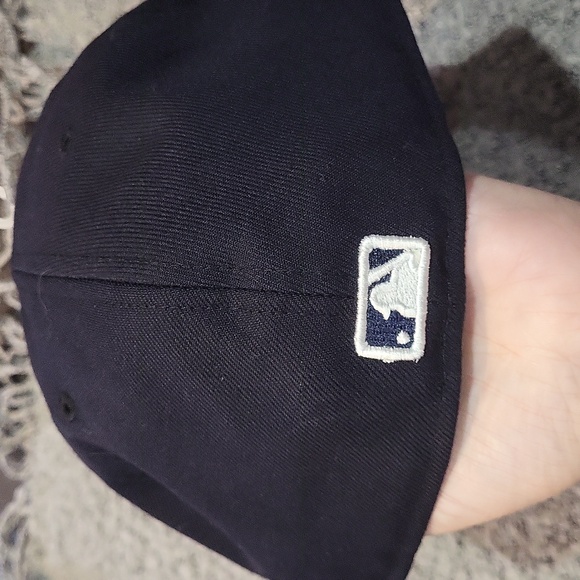 New Era Baseball Hat - Picture 7 of 12